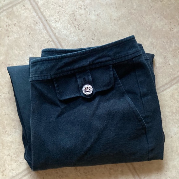 Woman’s pants - Picture 5 of 6